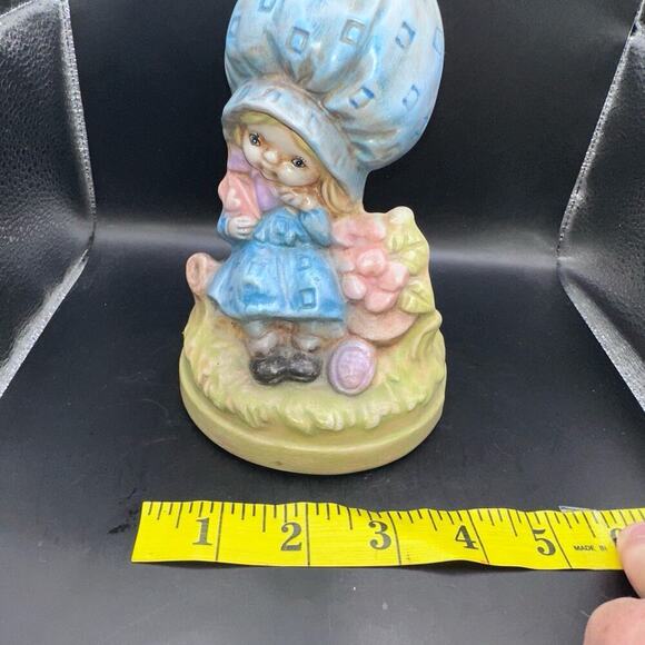 Vintage 1970’s Handpainted Girl Big Bonnet Holly Hobby Like Ceramic Figurine - Picture 8 of 8